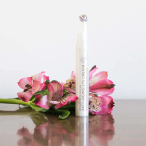 كريم  طبيعي مضاد لتجاعيد حول العين